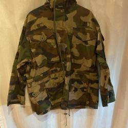 Parka de combat camoufl&eacute; TL neuf