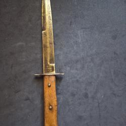 Cuchillo de trinchera aleman