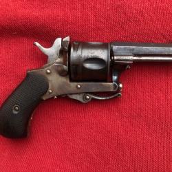 Beau petit revolver calibre 320 Saint &Eacute;tienne