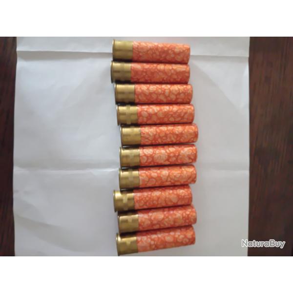 Lot de 10 belles cartouches anciennes MF douilles cartons mouchet�es  oranges  cal 20 Magnums