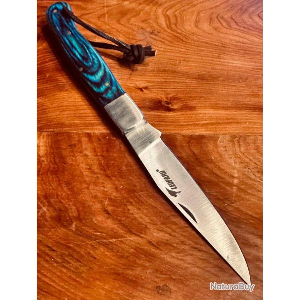 Couteau pliant L�opard avec lacet - Bois color� bleu - Ench�re 1.00 �