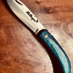 Couteau pliant Le Bougna Berger - Bois color&eacute; bleu - Ench&egrave;re 1.00 �