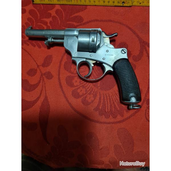 Colt 1873 manufacture de Saint �tienne toutes pi�ces d'origine et m�mes num�ros