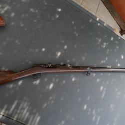 Fusil GRAS 1866/74 avec de tr&egrave;s beaux marquages, malheureusement le canon &agrave; &eacute;t&eacute; d&eacute;ray&eacute;