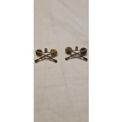 Crest 8 infantry  Insigne de col US WW2
