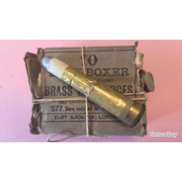 Une tres belle 577/450 Martini Henry rolled case ,comme neuve poudre noire ,franco de port