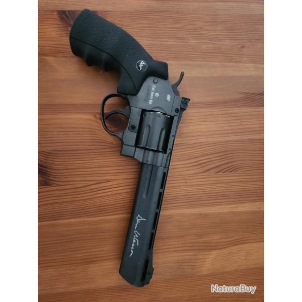 R�plique airsoft Dan WESSON revolver