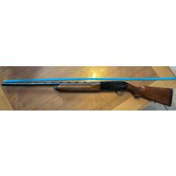 Beretta Mod&egrave;le A301 MagnumFusil semi-automatique &agrave; emprunt de gaz Calibre 12 Magnum