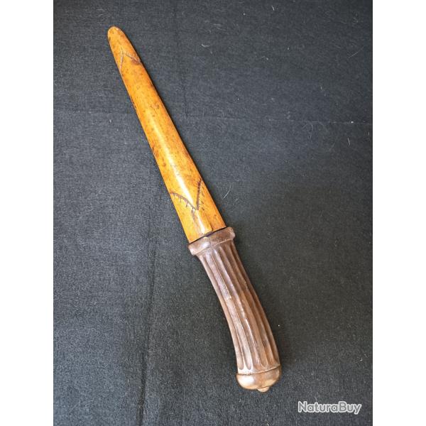 Antiguo cuchillo