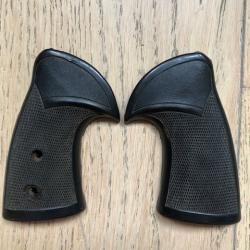 Pour r&eacute;volver COLT I frame, plaquettes PACHMAYR