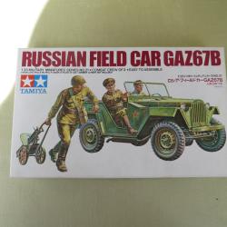 maquette v&eacute;hicule militaire jeep russe au 1/35&deg;
