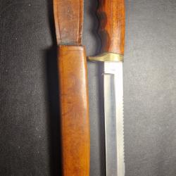 Belle dague.de chasse Vintage  sign&eacute;e BEGON Coutelier artisanal de Thiers,lame en acier inox + etui