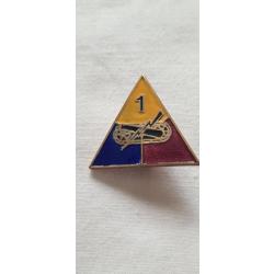 Insigne , &eacute;maill&eacute;  1&egrave;me DB US WW2 ( 7 )