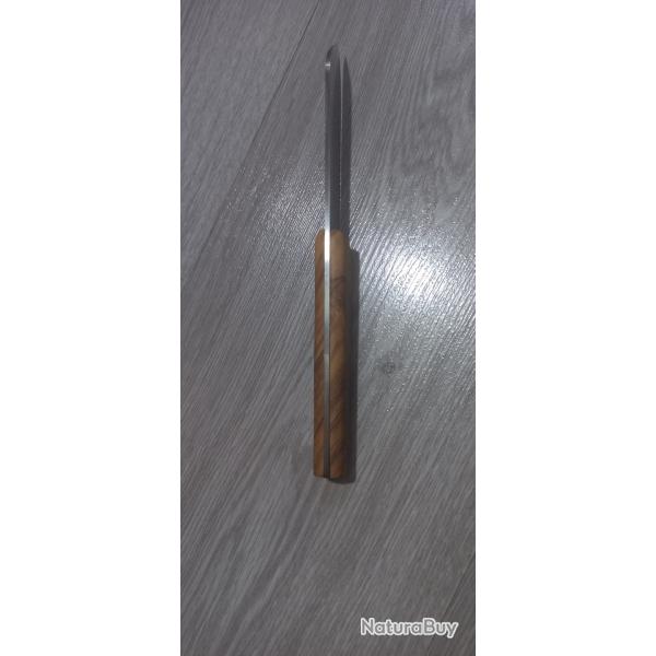 Vend couteau de chasse fixe