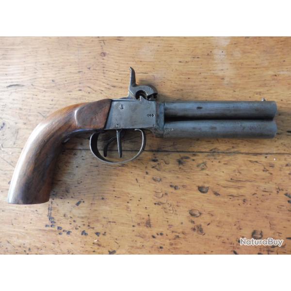 pistolet poudre noire 2 canons fonctionnel ressort puissant.tirable sans problemes