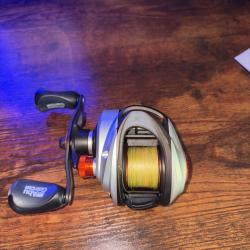 Moulinet casting Abu Garcia revo 5