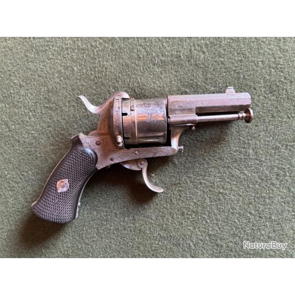REVOLVER A BROCHE type LEFAUCHEUX armurier Georges Beauvais rue Lafayette � Paris