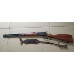 Carabine Rossi Puma neuve en calibre 44MAG avec 1 bretelle cuir confort et 1 bo&icirc;te de munitions.