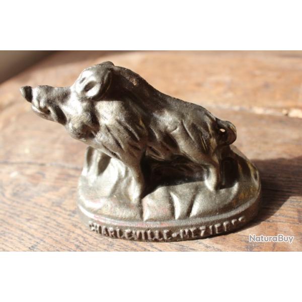 Statuette sanglier en m�tal
