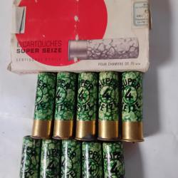 Bo&icirc;te de10 belles cartouches anciennes cal 16  MF douilles cartons mouchet&eacute;es vertes
