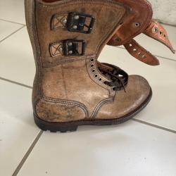 vend brodequin guerre indochine135 euros