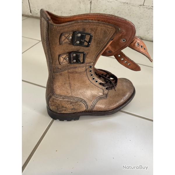 vend brodequin guerre indochine135 euros