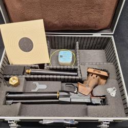 Pistolet CO2 Feinwerkbau C20, Cal. 4,5mm - 1� sans prix de r&eacute;serve !!