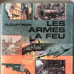 Livre LES ARMES &Agrave; FEUAuteur Duflot Pope