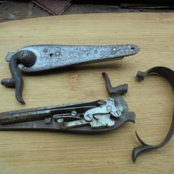 2 platine de fusils a chien gauche et droite avec pontet