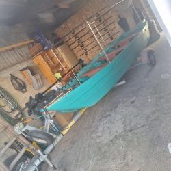 Barque + moteur &eacute;lectrique et thermique+ remorque