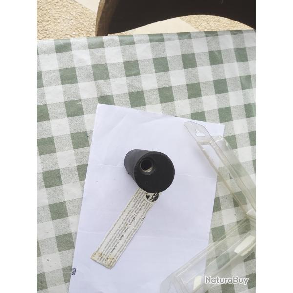 Silencieux  excentr� pour carabine 22 marque Still