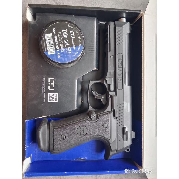 Pistolet d�fense
