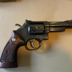 revolver Smith & Wesson model 19-4 , cal 357 magnum, canon 4 pouces