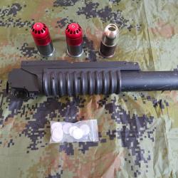 Lance-grenades M203 Airsoft (40mm) + 3 Grenades &agrave; gaz