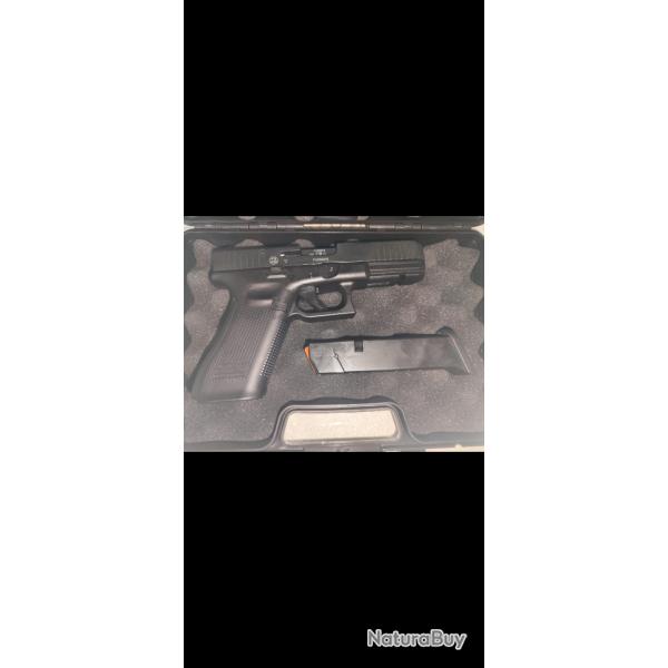 Glock 17 Gen5  9 mm P.A.K.