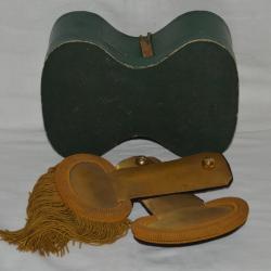 EPAULETTES LIEUTENANT D'ARTILLERIE VAREUSE Mle 1893-GRANDE GUERRE 1914/1918