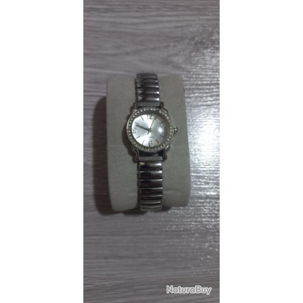 Vend montre quartz femme