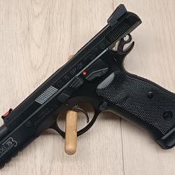 PISTOLET CZ 75 SP-01 SHADOW 50TH ANNIVERSARY CALIBRE 9X19MM DERNIERE QUANTITE