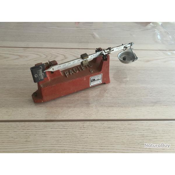 Balance m�canique Pacific par hornady