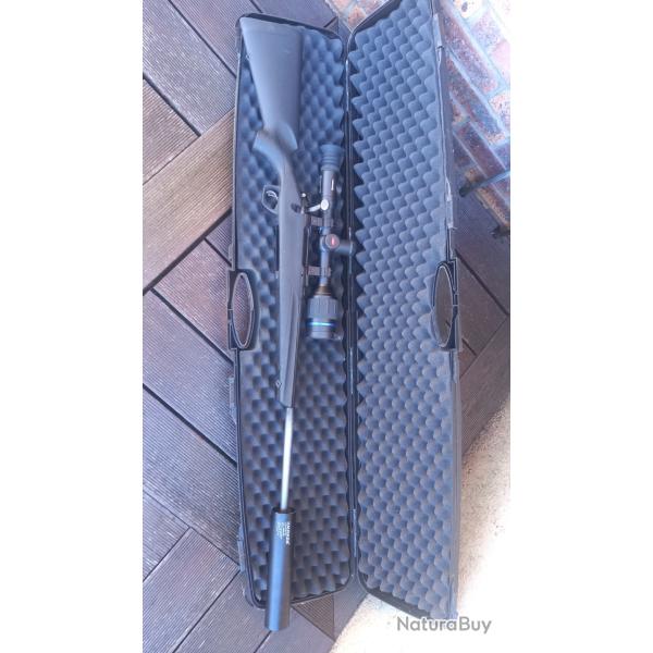 Pack carabine Remington cal 243w +lunette Pulsar Thermion 2xp50 +silencieux Hatec h3 +malette