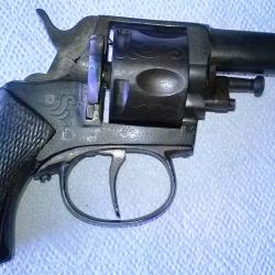 Bulldog D&eacute;cor&eacute; Calibre 450