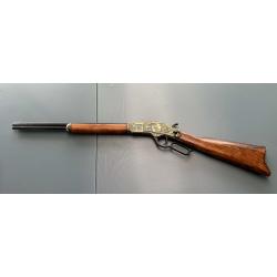 R&eacute;plique d&eacute;corative de carabine winchester