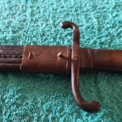Ba&iuml;onnette Mauser 1875 Monogramme w monomatricule .fourreau cuir garniture laiton cuir sain