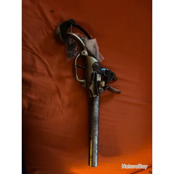 Pistolet 1777 , m�canique compl�te sans crosse premier mod�le sans son crochet
