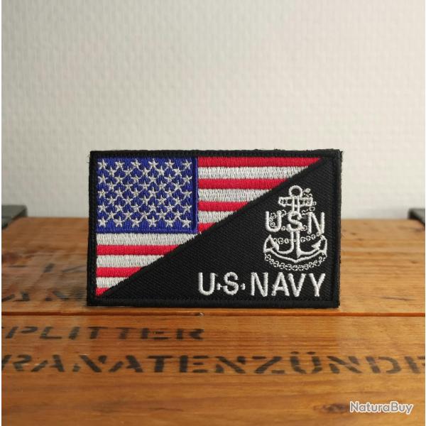 �cusson brod� U.S. Navy & Drapeau US  Mod�le Ancre Marine USN