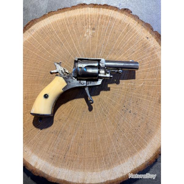 ENCHERES 1� - REVOLVER BULLDOG 7,5MM - CAT. D