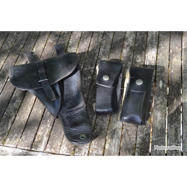 Holster et 2 porte-chargeurs MAC 50