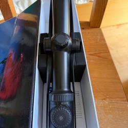 ZEISS Lunette Victory V8 1.1-8x30 T RET 60 ZM avec Montage EAW Browning BAR/MARAL