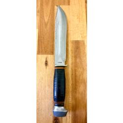 Puissant couteau de chasse allemand SOLINGEN - lame 6 mm - manche cuir - &eacute;tui cuir
