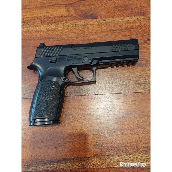 Pistolet Sig Sauer P320 � plomb ou billes acier 4,5mm culasse blowback m�tal